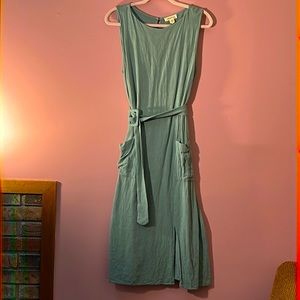 Sea green short sleeve dress with belt
